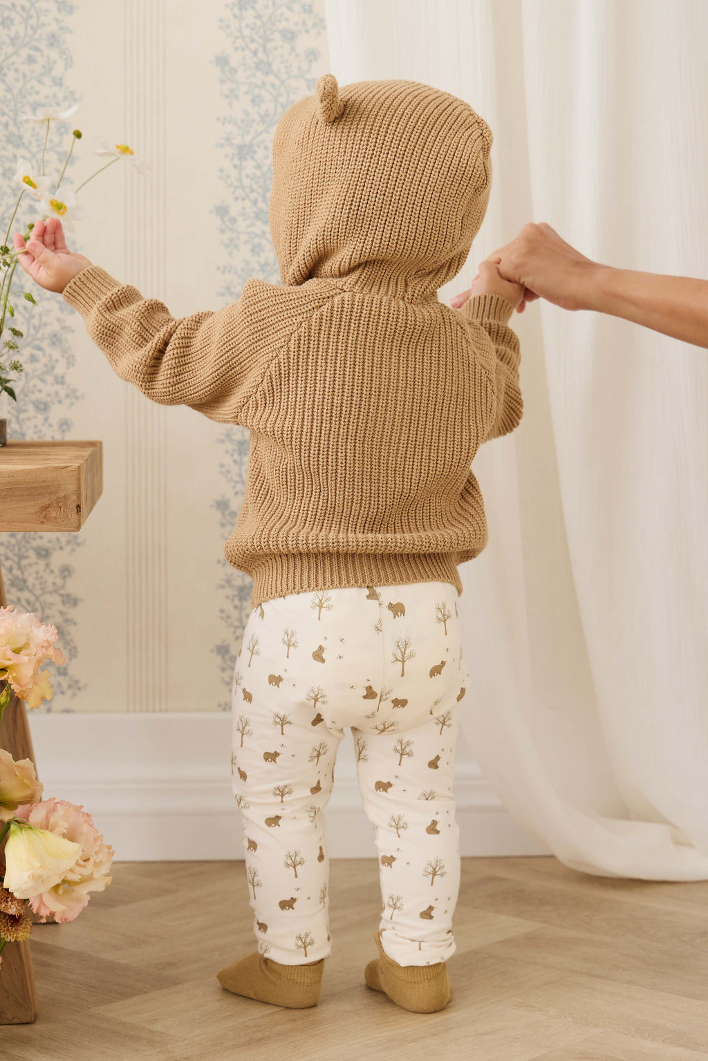 Cardigan en coton douillet marron fauve avec capuche, oreilles et poches avant