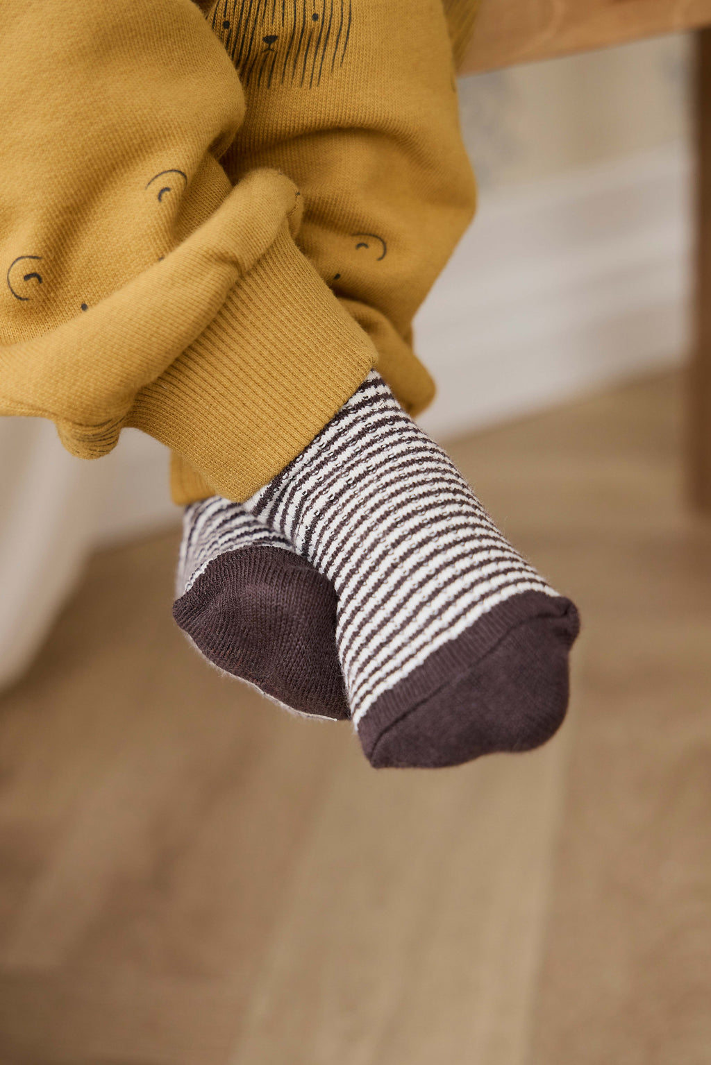 Chaussettes classiques en coton rayé Raku et nuage avec bord-côte et élasticité douce