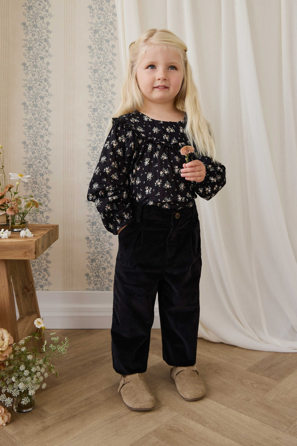 Pantalon Classique en Coton Sésame Noir avec Taille Élastiquée et Jambes Droites