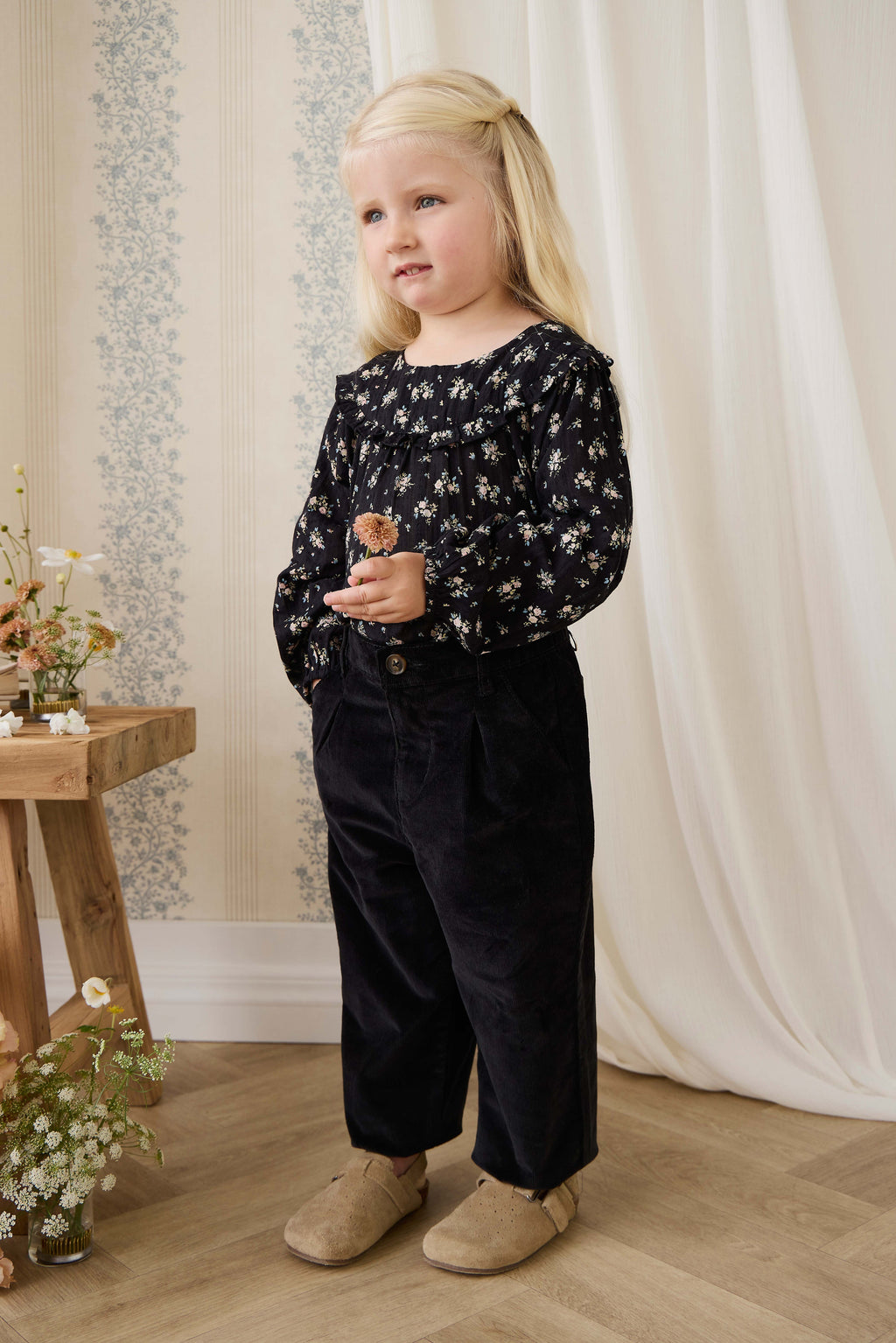 Pantalon Classique en Coton Sésame Noir avec Taille Élastiquée et Jambes Droites