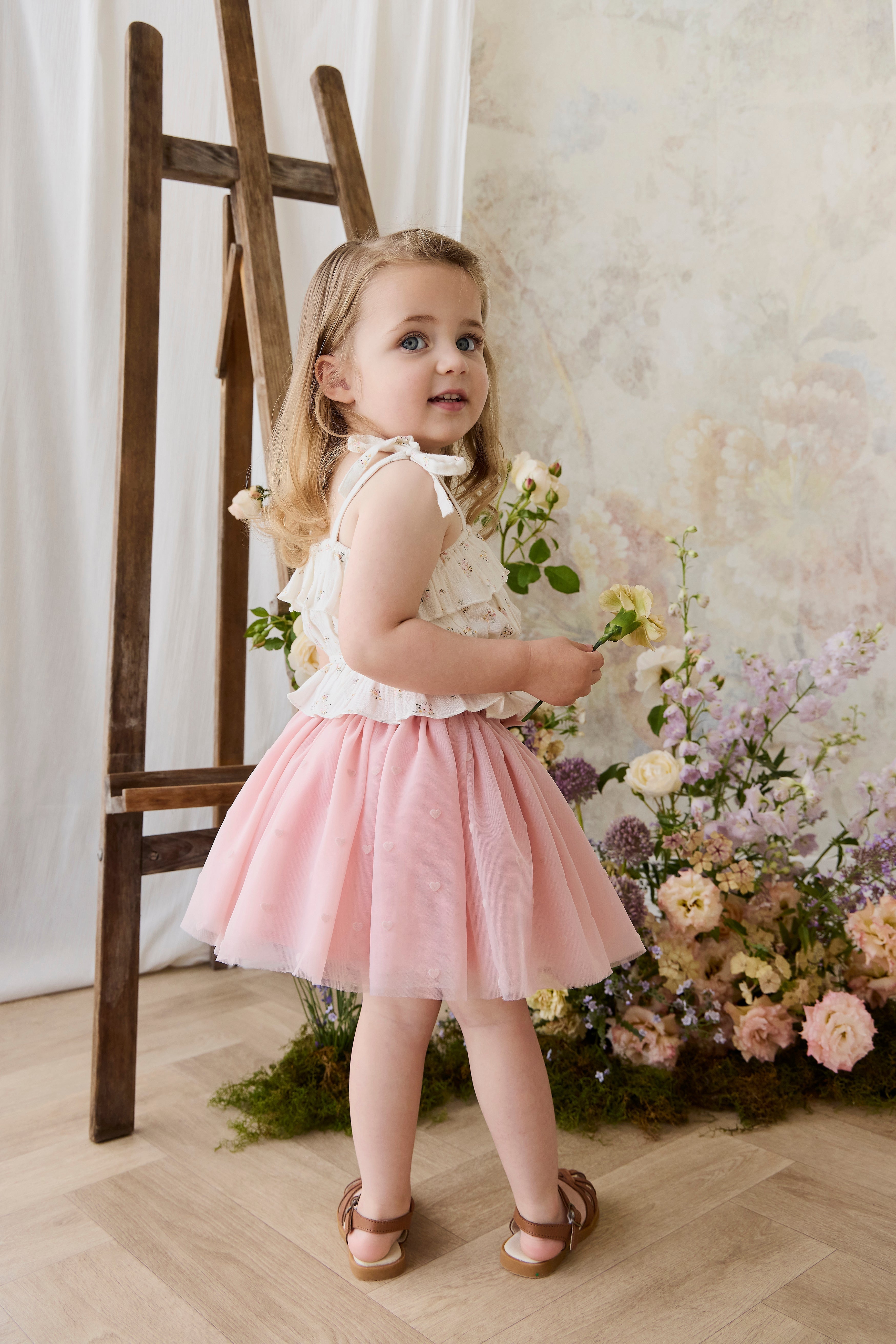 Jupe romantique rose œillet en polyamide avec motifs cœurs et taille élastique