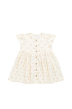 Robe romantique en coton et élasthanne à motif floral parcheminé, avec manches à volants et boutons en noix de coco