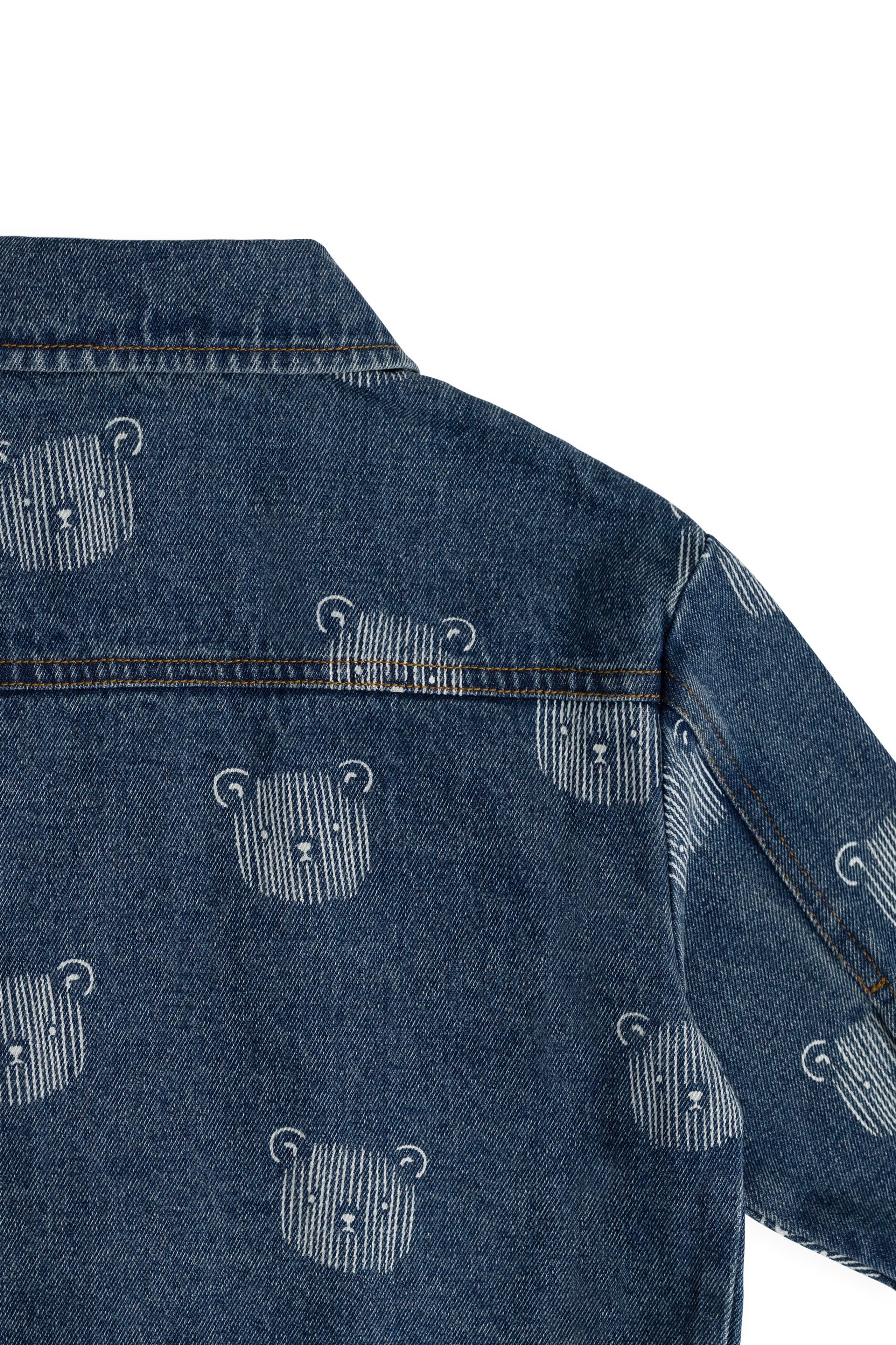 Blouson en jean bleu espiègle avec imprimé tête d'ours en peluche et col.