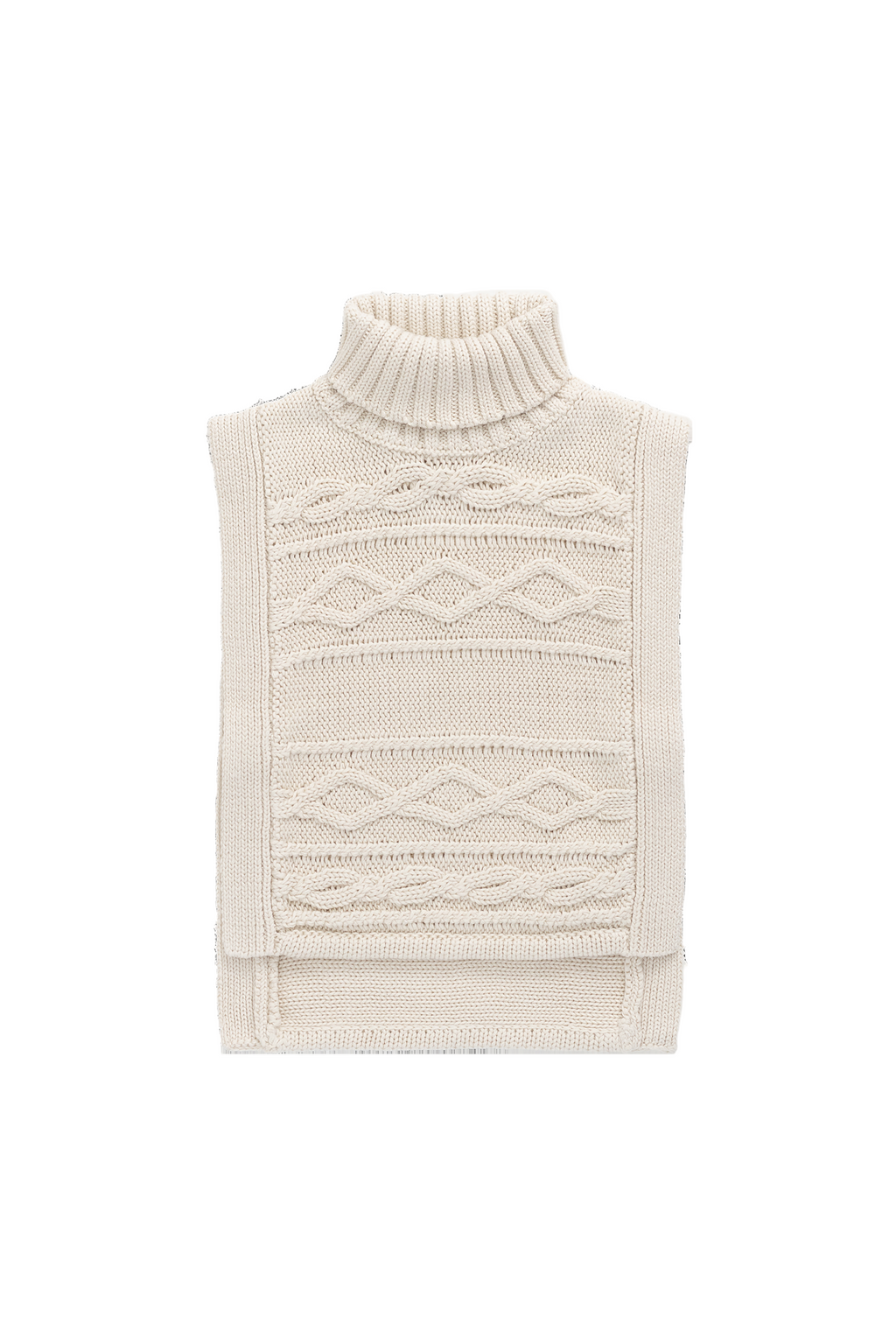 Poncho classique en coton vanille à mailles torsadées avec col roulé et boutons sur le devant